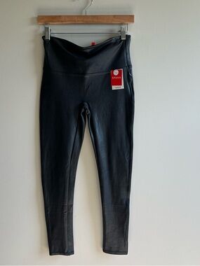 SPANX size large Faux Leather Leggings in Black new with tag
